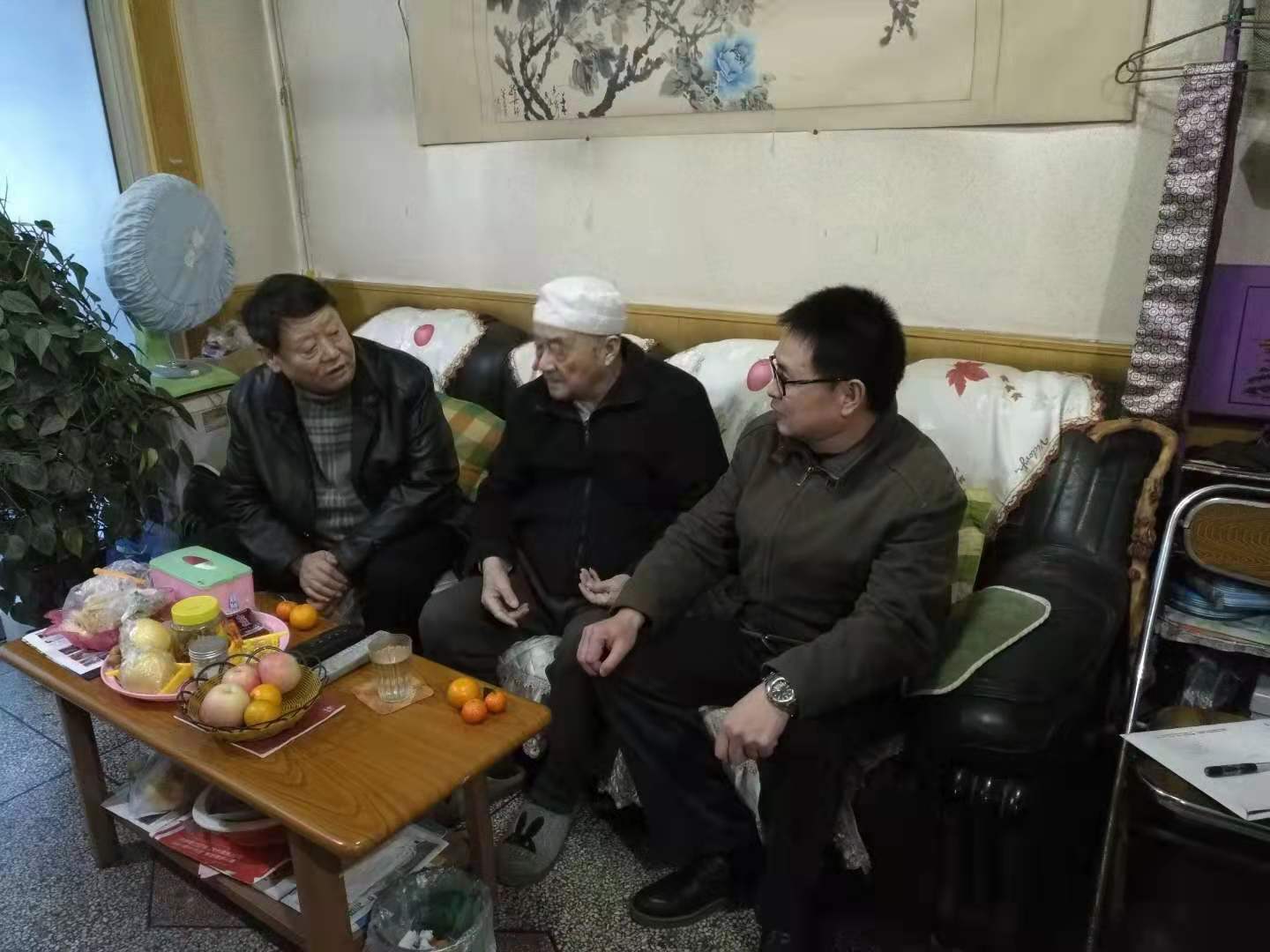 【標準集團】中國標準工業(yè)集團領(lǐng)導看望慰問離退休老領(lǐng)導老同志和困難職工